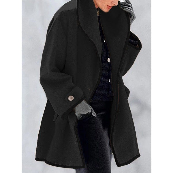 Manteau Rosella™ femme avec design double-boutonnage élégant.