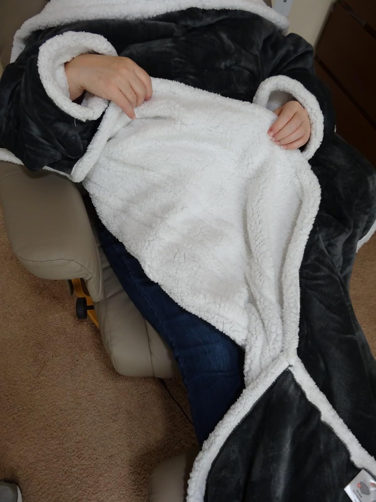 Warm™ | Fast-Heating Wearable Blanket — Instant Cozy Comfort