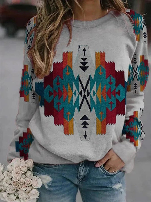 Pull Arizona™ assorti à une jupe pour une tenue sophistiquée.