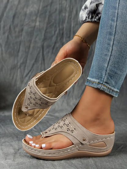 Sandales OrthoÉlégance™ | Soutien Orthopédique et Design Raffiné